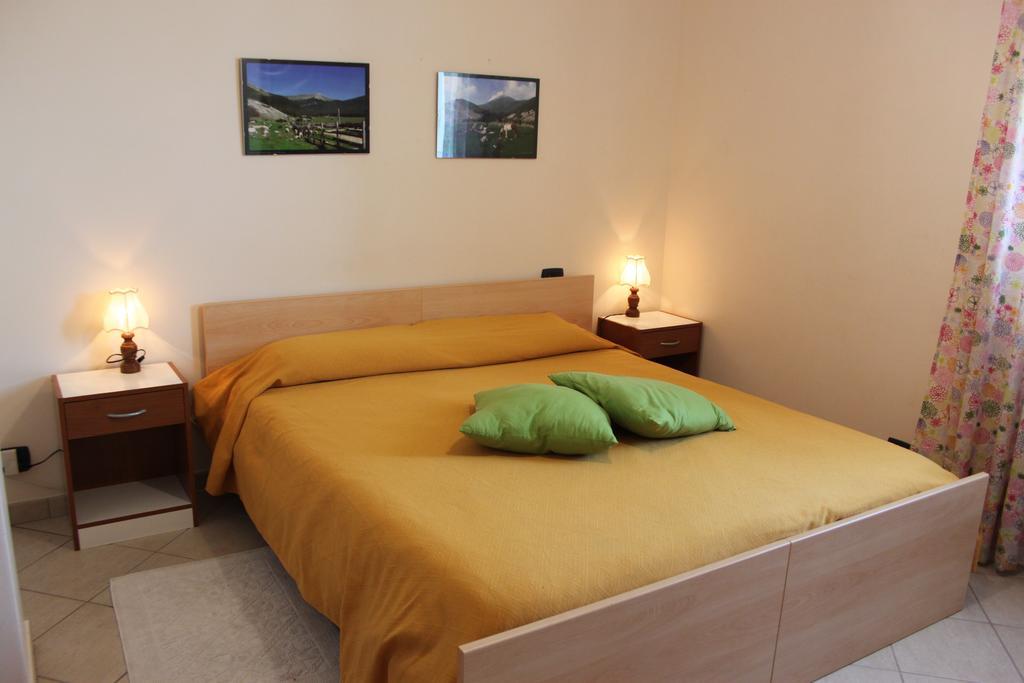 Il Pioppo Bed and Breakfast Veroli Δωμάτιο φωτογραφία
