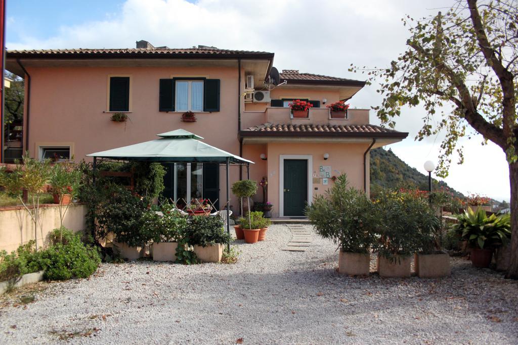 Il Pioppo Bed and Breakfast Veroli Εξωτερικό φωτογραφία